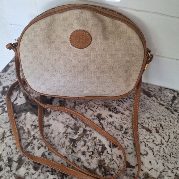 Gucci Vintage Crossbody Monogram GG - Picture 1 of 11
